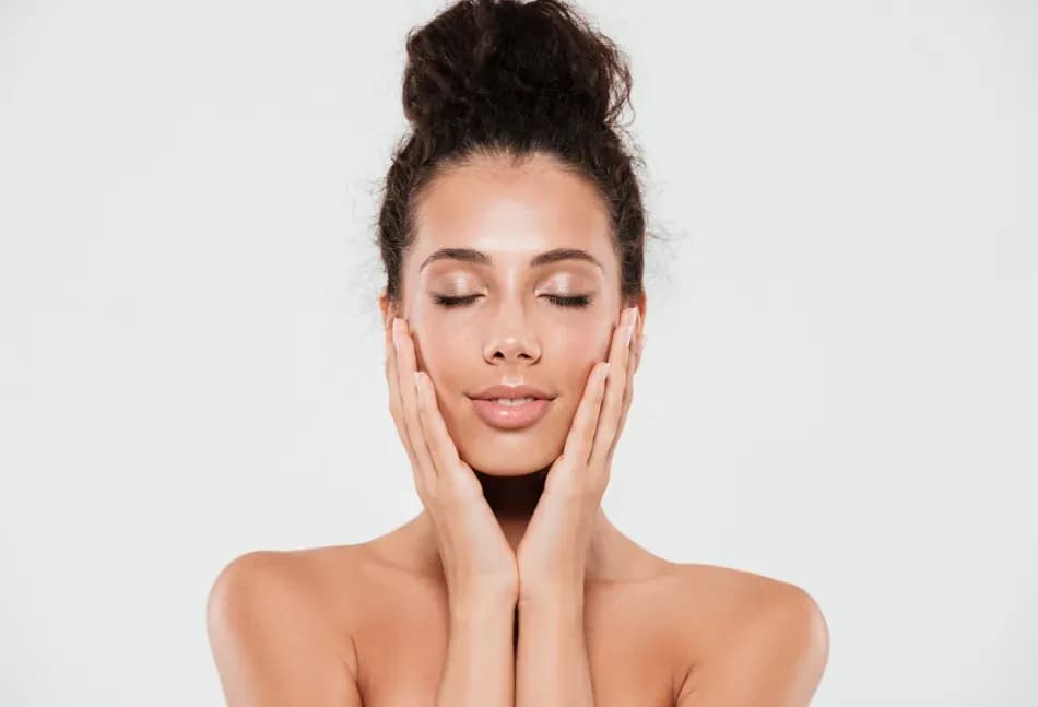 Skuteczne ćwiczenia, jak schudnąć z twarzy i poprawić kontur