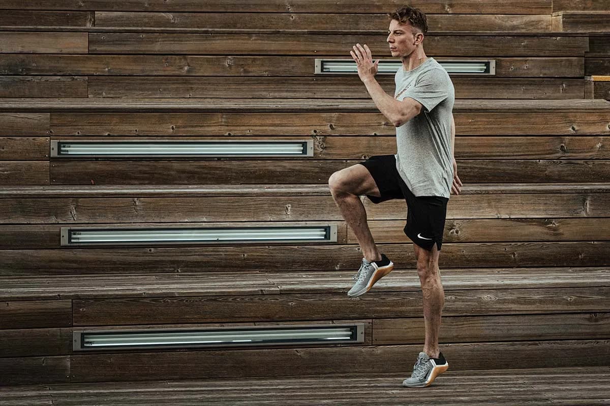 Trening HIIT co to? Odkryj skuteczność i korzyści tej metody