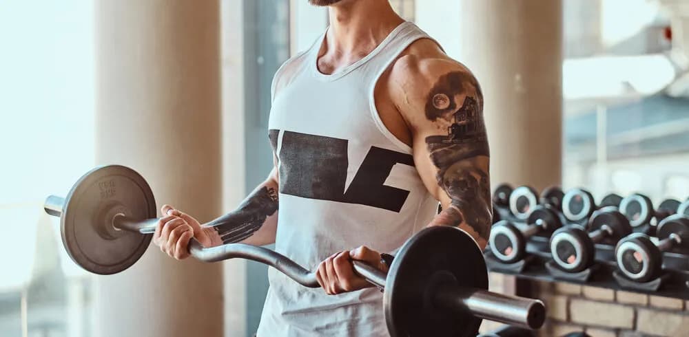 Czy tatuaż się rozciąga podczas ćwiczeń? Sprawdź, co musisz wiedzieć