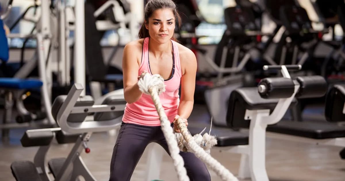 Gdzie znaleźć najlepsze kluby CrossFit w Warszawie? Sprawdź teraz!